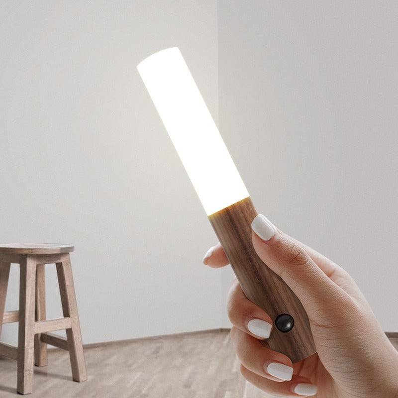LED-Wandleuchte mit Bewegungssensor