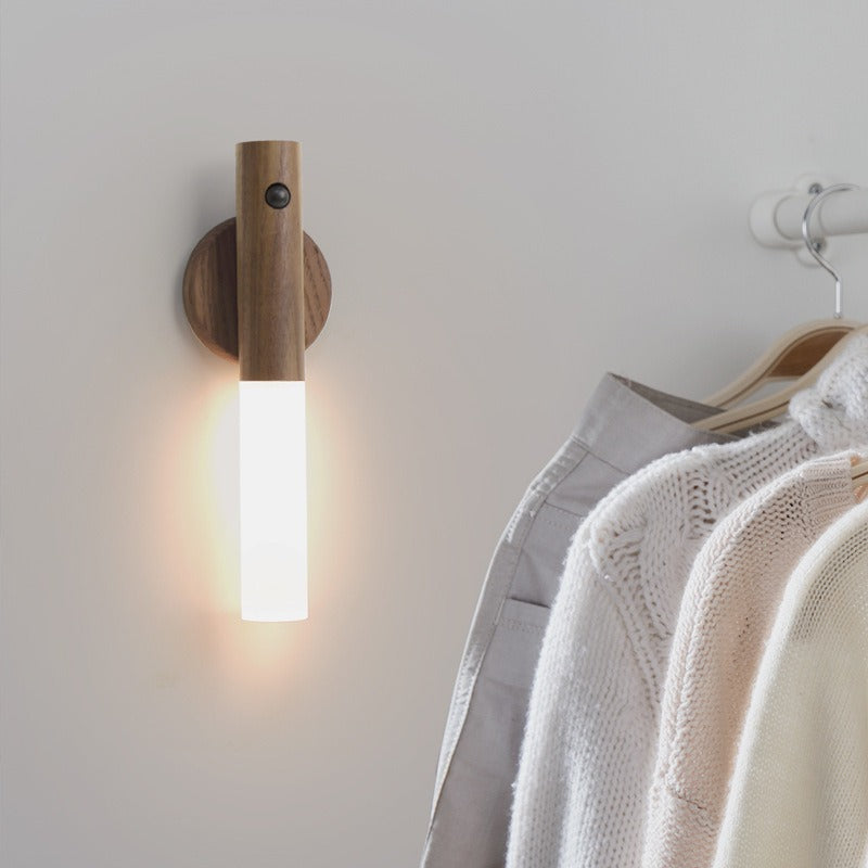 LED-Wandleuchte mit Bewegungssensor